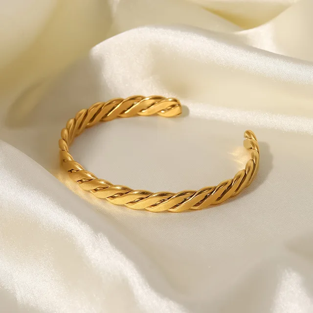 Braided - Bangle